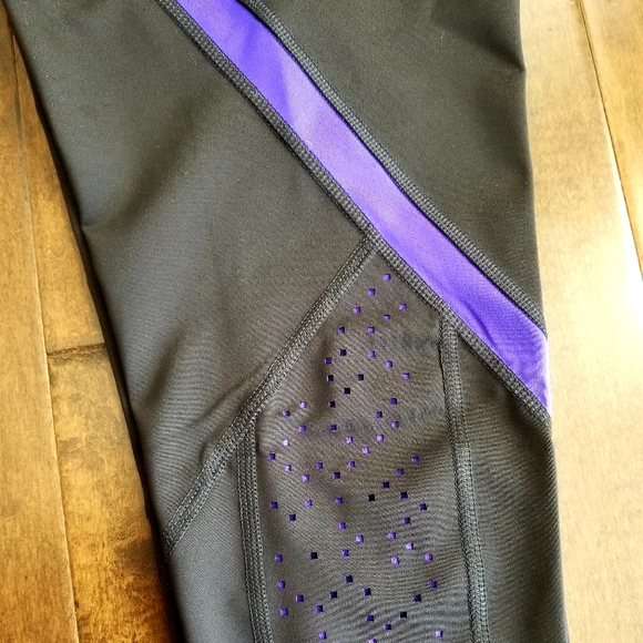 Active Cropped Pants XS - Picture 3 of 4